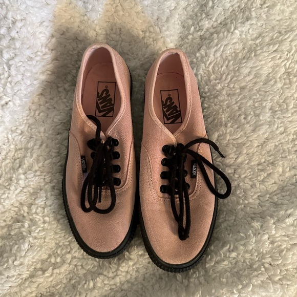 Vans - Picture 2 of 3